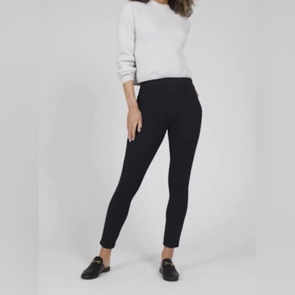 Spanx Black The Classic Black Ponte Skinny Ankle 20202R Size SP - Picture 1 of 8